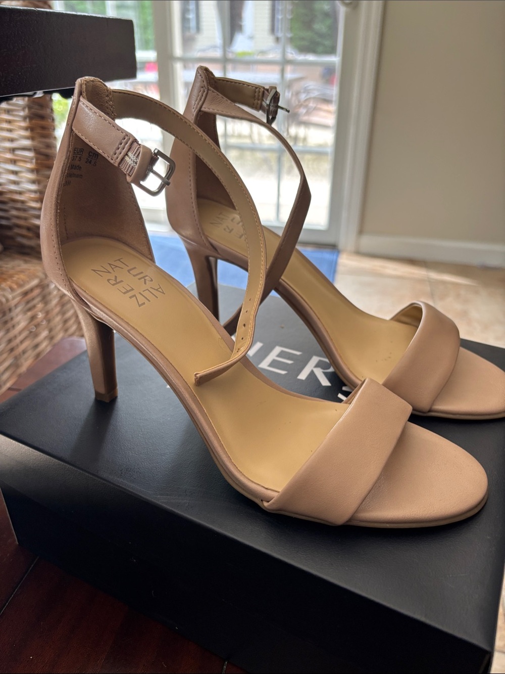 Naturalizer Ladies Blush Nude Open-Toe Ankle-Strap Heels